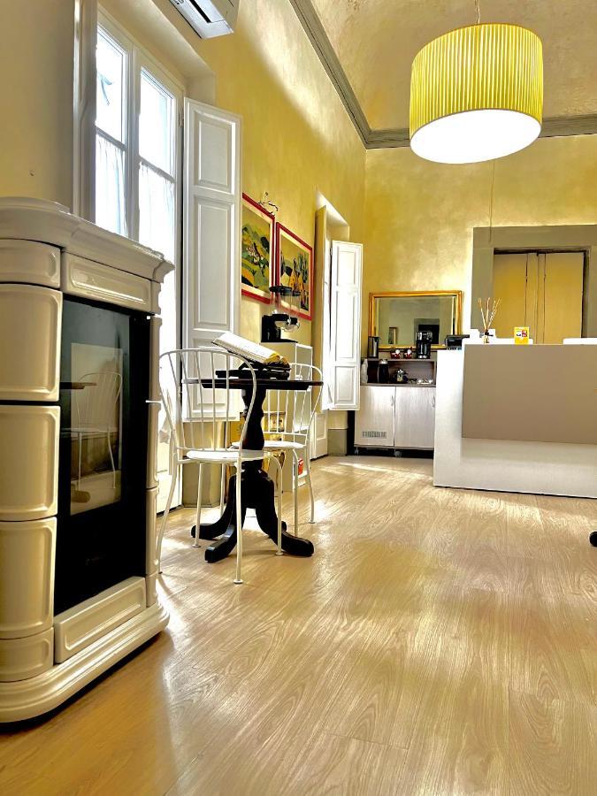 B&B Beatrice Firenze Bagian luar foto