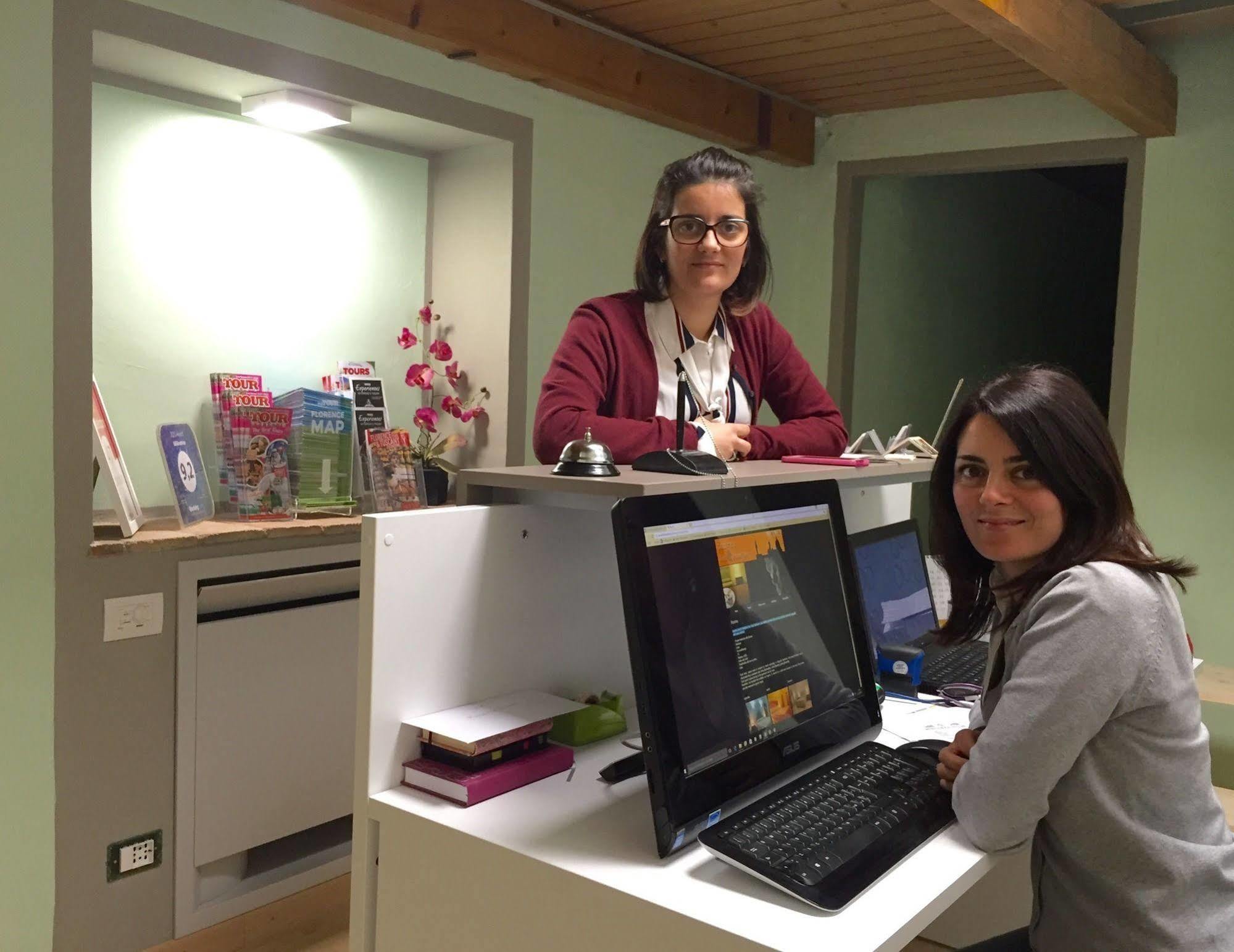 B&B Beatrice Firenze Bagian luar foto