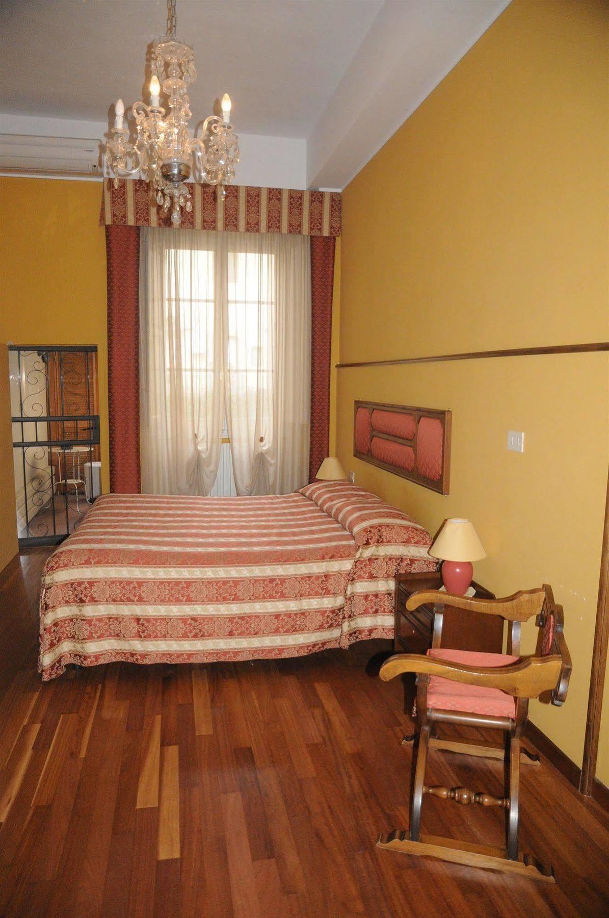 B&B Beatrice Firenze Bagian luar foto