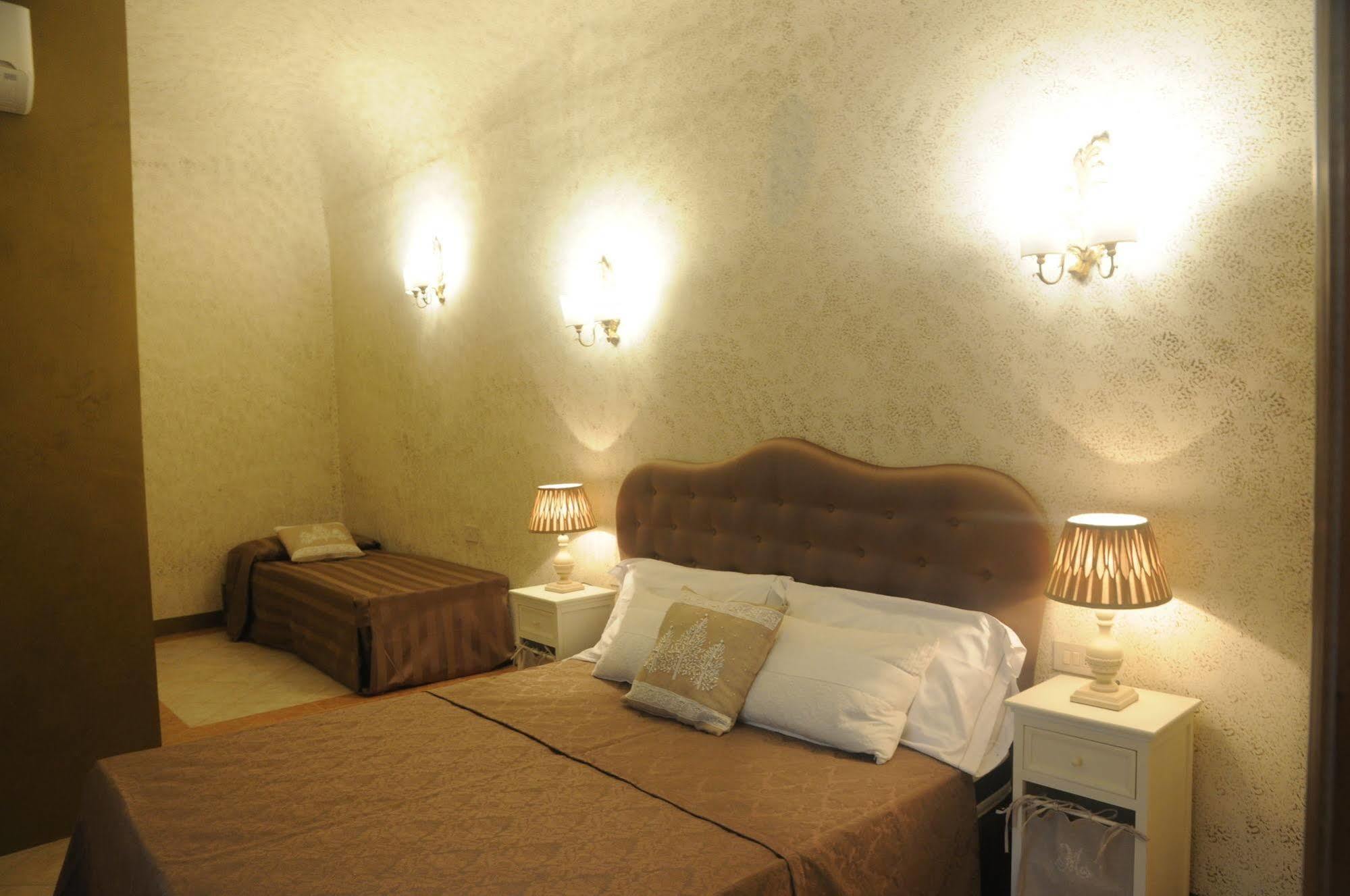 B&B Beatrice Firenze Bagian luar foto
